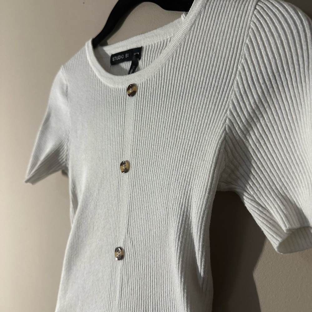 STUDIO I TOP - Picture 3 of 4